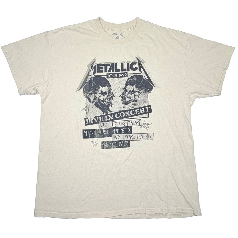 Metallica Shirt Men's XL Black Skull Graphic Distressed Band Tee 2011 Tour